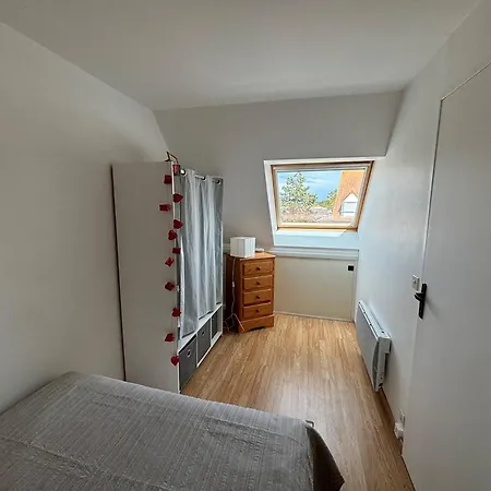 Duplex Avec Balcon, Acces Direct Plage, Parking Privatif - Fr-1-465-118 Merville-Franceville-Plage